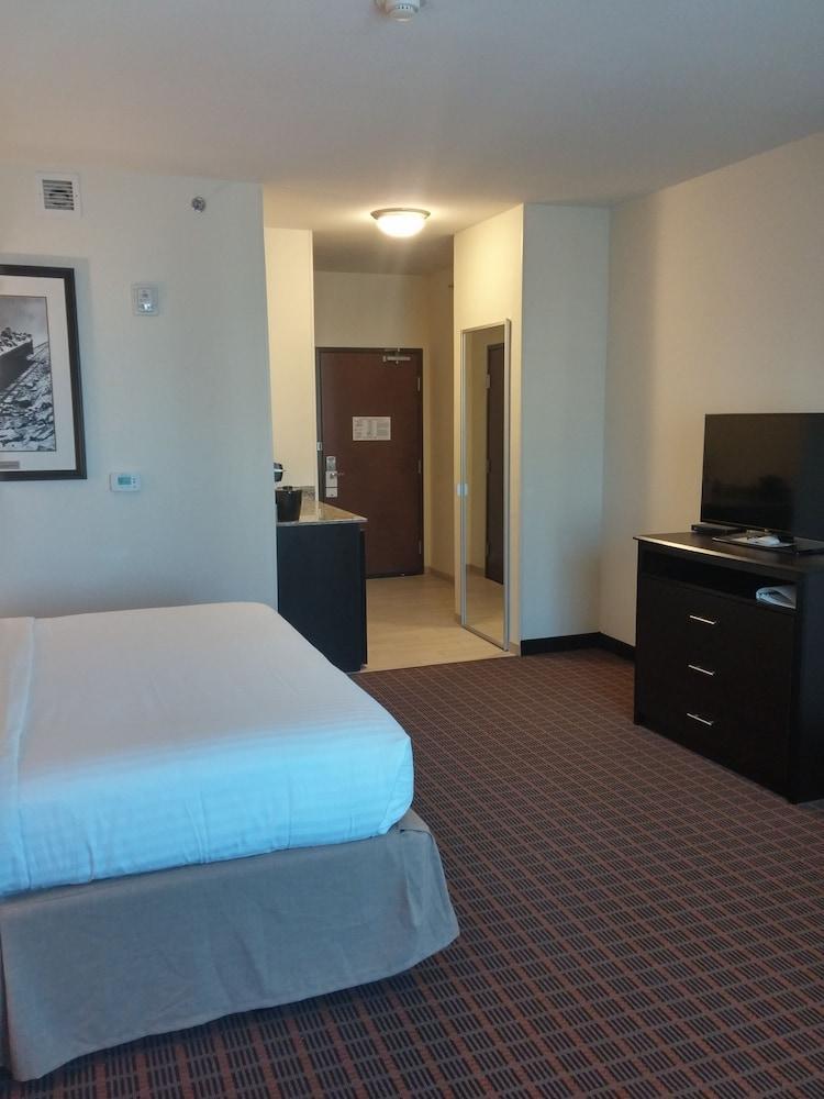 Holiday Inn Express & Suites Golden By Ihg Exteriör bild