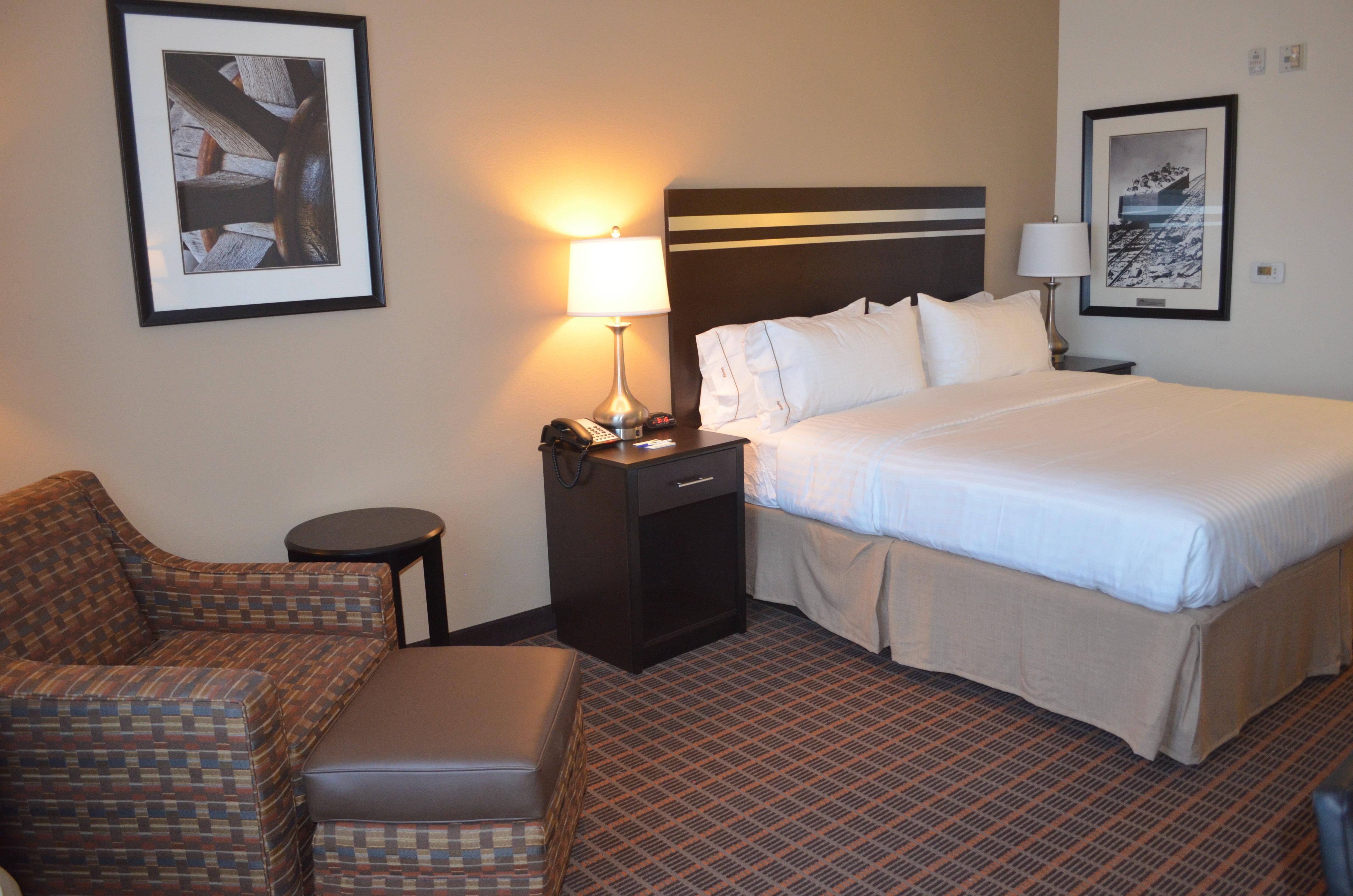 Holiday Inn Express & Suites Golden By Ihg Exteriör bild