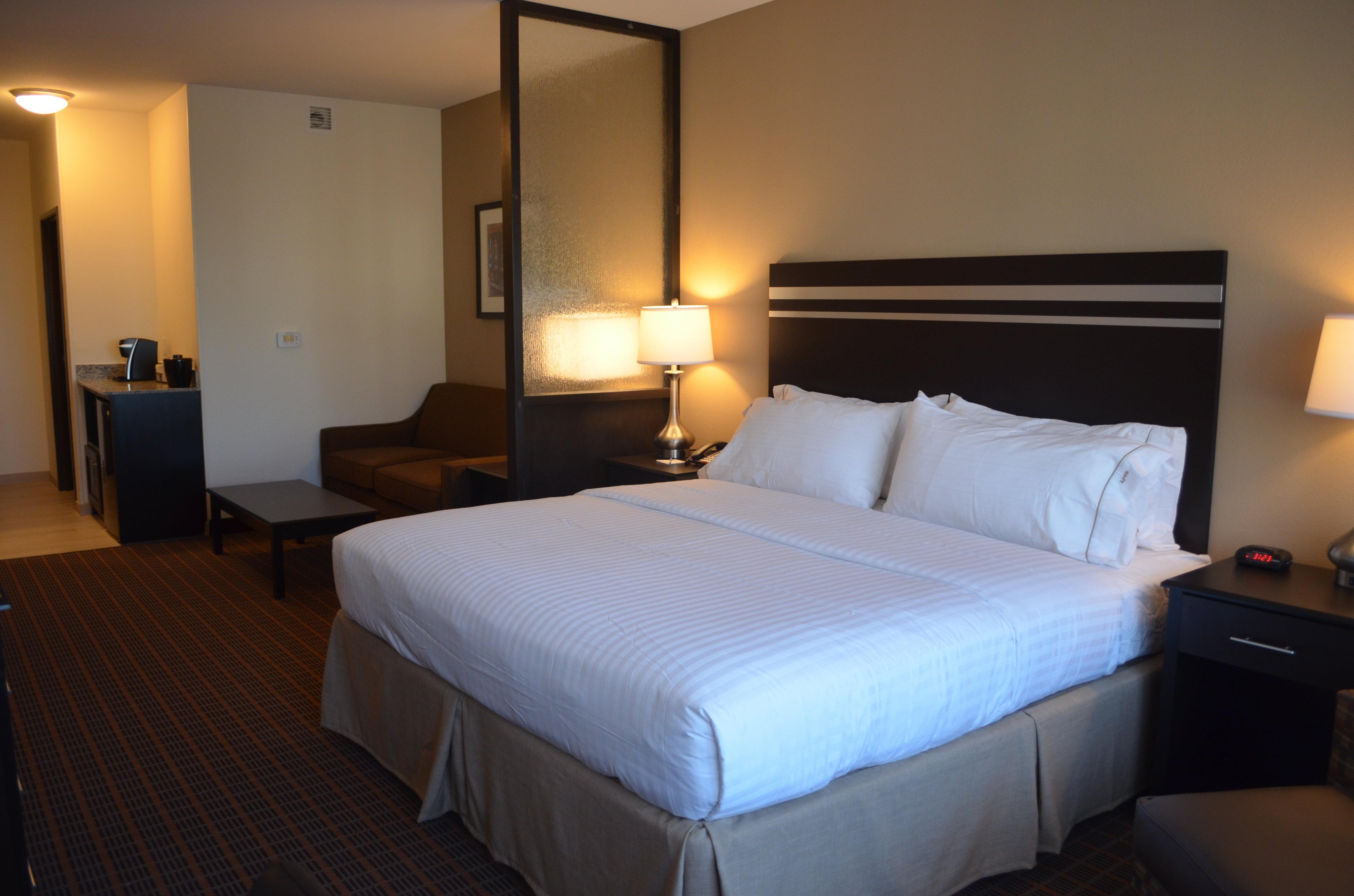 Holiday Inn Express & Suites Golden By Ihg Exteriör bild